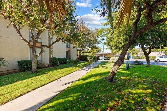 745 E Bradley Avenue 33, El Cajon, CA 92021