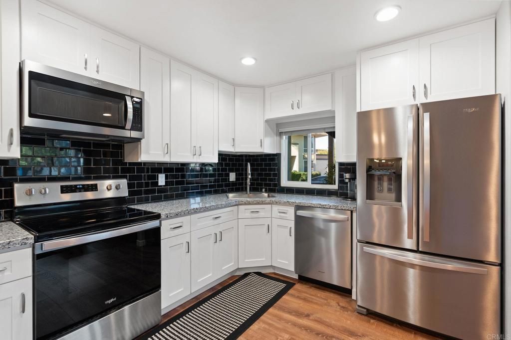 745 E Bradley Avenue 33, El Cajon, CA 92021