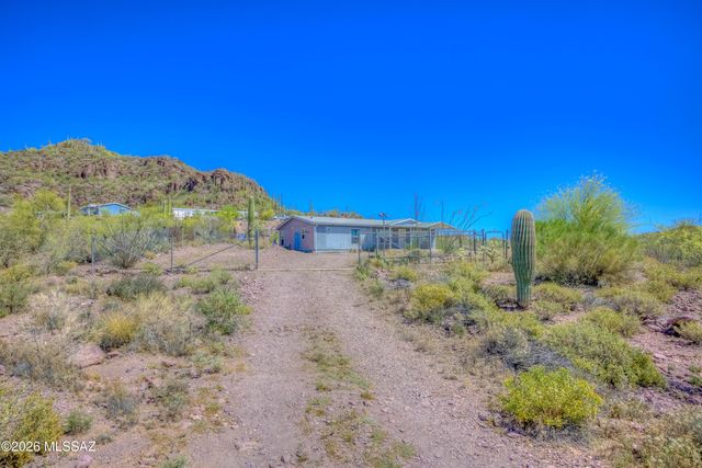 6425 S Speaks Trail, Tucson, AZ 85746