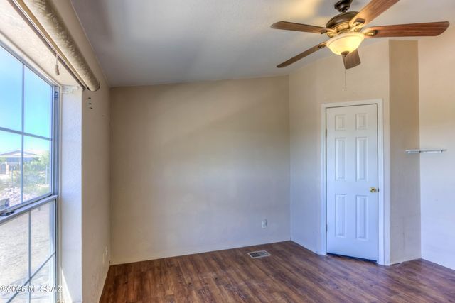 6425 S Speaks Trail, Tucson, AZ 85746