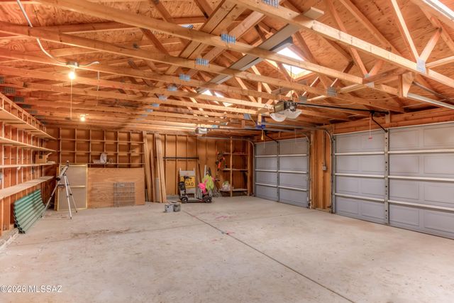 6425 S Speaks Trail, Tucson, AZ 85746