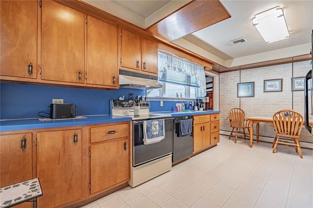 5338 Cetronia Road, Upper Macungie Twp, PA 18106