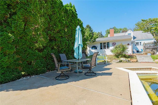 5338 Cetronia Road, Upper Macungie Twp, PA 18106