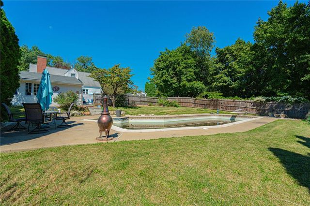 5338 Cetronia Road, Upper Macungie Twp, PA 18106