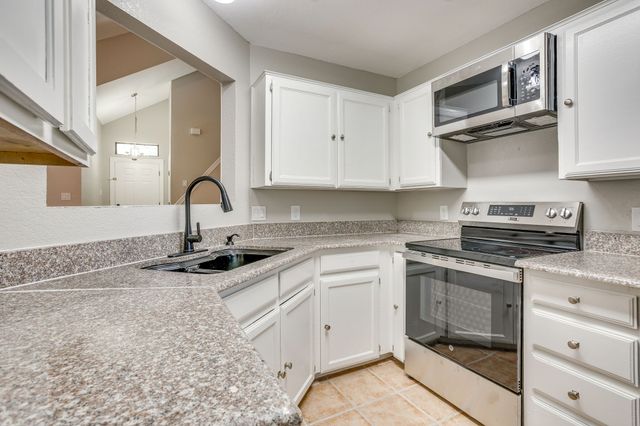 6604 Aztec Court, Lake Worth, TX 76135