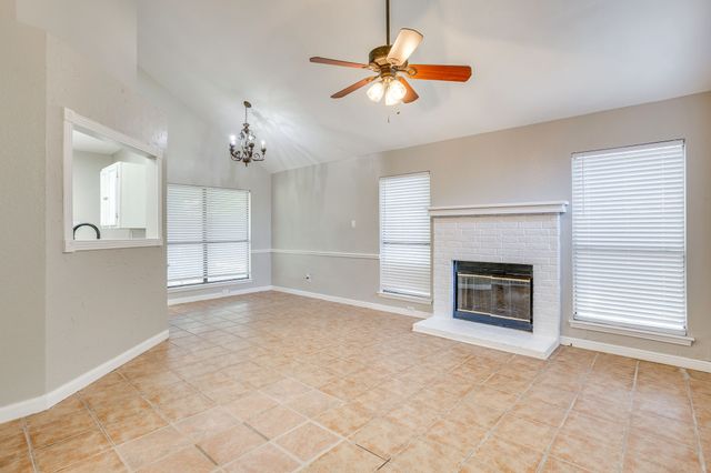 6604 Aztec Court, Lake Worth, TX 76135