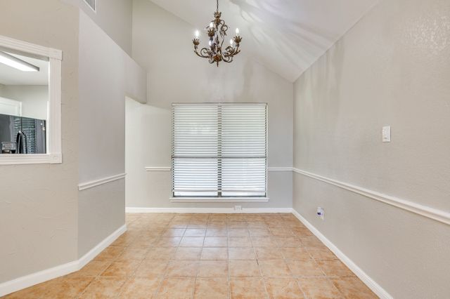 6604 Aztec Court, Lake Worth, TX 76135