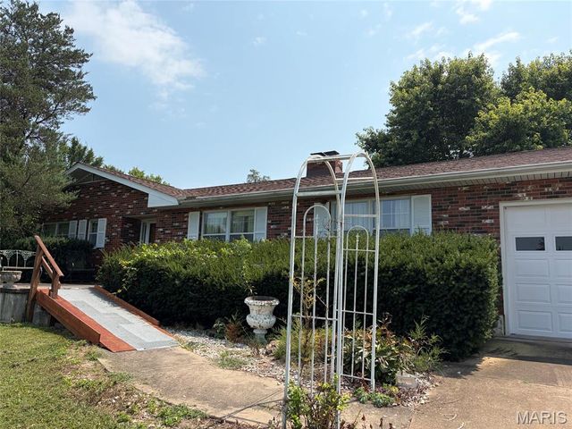 8560 Saffell Road, Bonne Terre, MO 63628