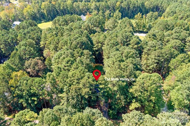 134 Mills Valley Drive, Mooresville, NC 28117