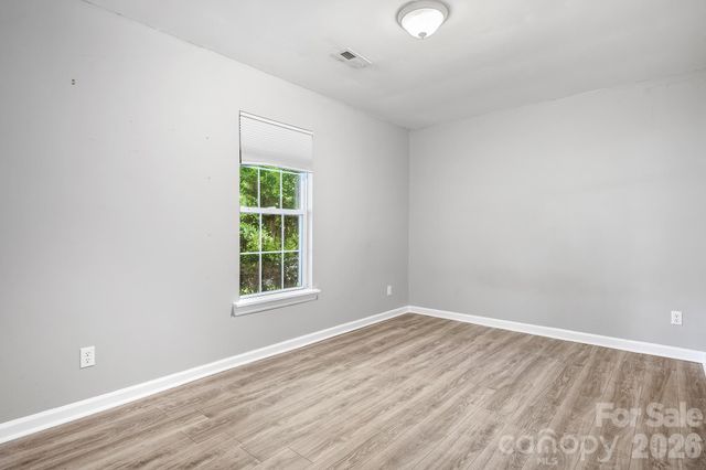 134 Mills Valley Drive, Mooresville, NC 28117