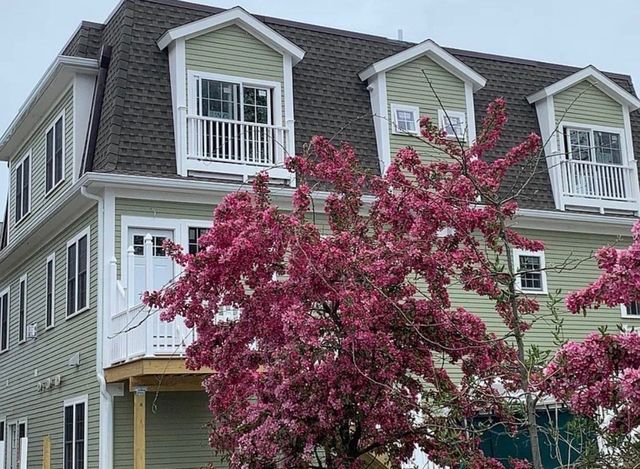 13 Water 2, Framingham, MA 01701