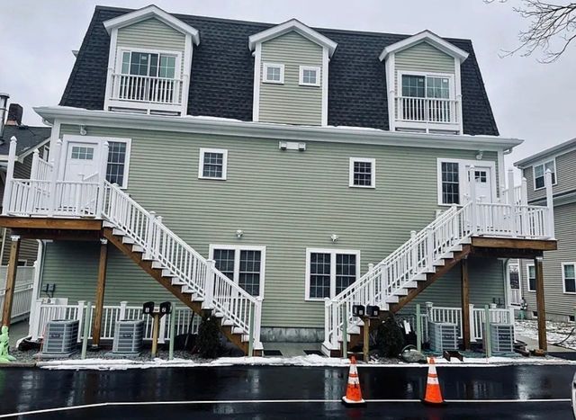 13 Water 2, Framingham, MA 01701