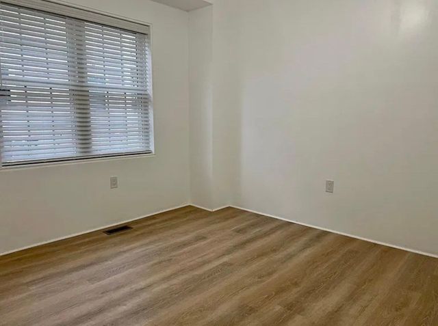 13 Water 2, Framingham, MA 01701