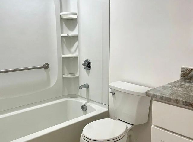 13 Water 2, Framingham, MA 01701