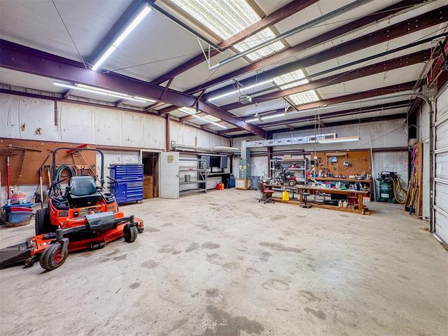 3160 Long Drive, Newcastle, OK 73065