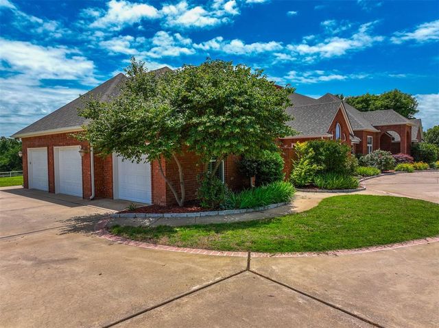 3160 Long Drive, Newcastle, OK 73065