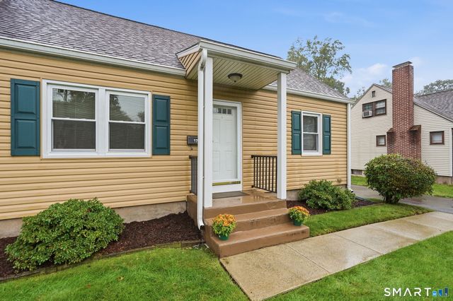 120 White Street, Manchester, CT 06042