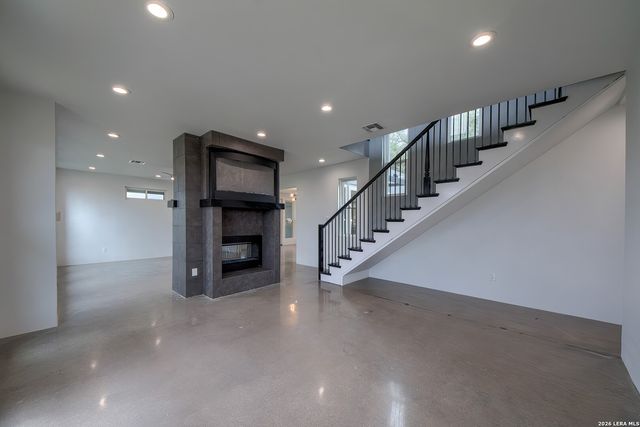 714 MISTY WATER LN, San Antonio, TX 78260