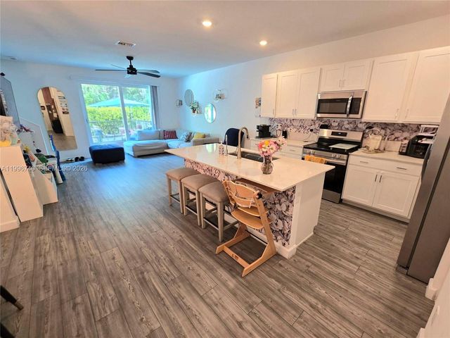 4591 Hollister Ave 4591, Lake Worth, FL 33463