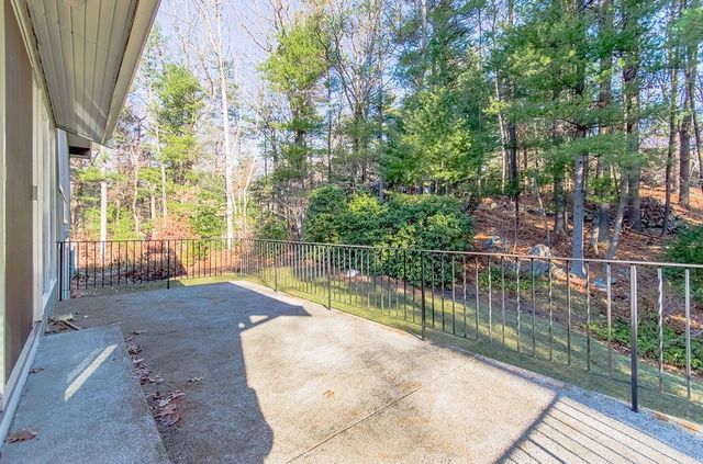 264 Country Way, Needham, MA 02492