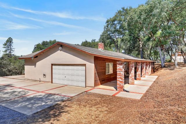 2648 Golden Fawn Trl, Shingle Springs, CA 95682