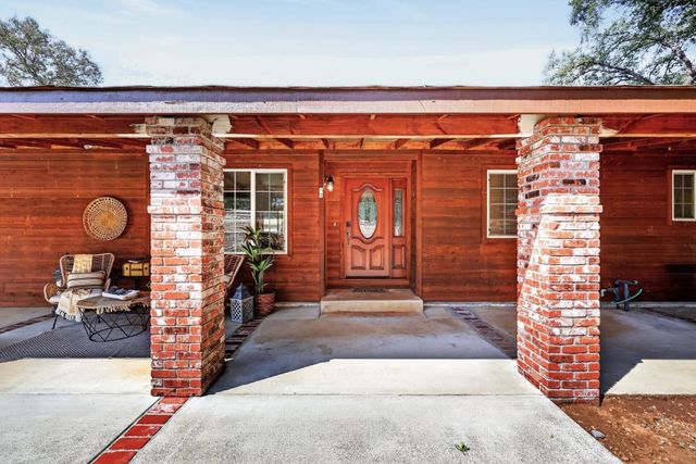 2648 Golden Fawn Trl, Shingle Springs, CA 95682