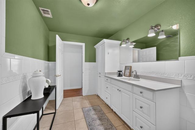 2648 Golden Fawn Trl, Shingle Springs, CA 95682