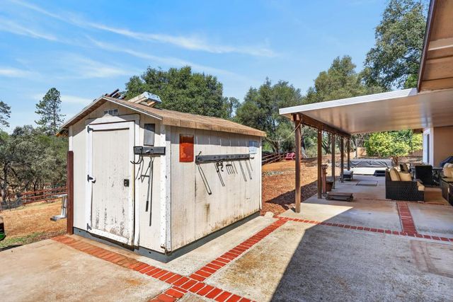 2648 Golden Fawn Trl, Shingle Springs, CA 95682