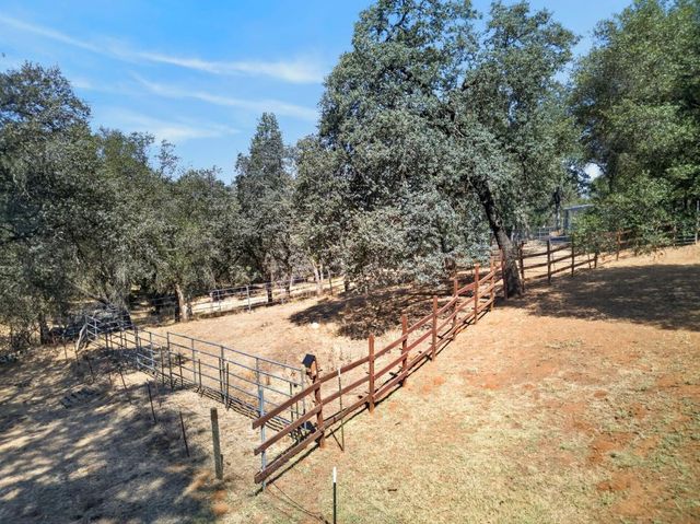 2648 Golden Fawn Trl, Shingle Springs, CA 95682
