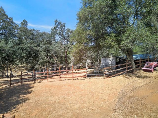 2648 Golden Fawn Trl, Shingle Springs, CA 95682
