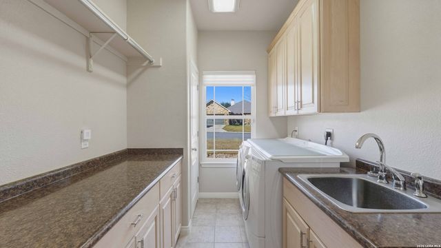 2263 Stratford Grace, New Braunfels, TX 78130