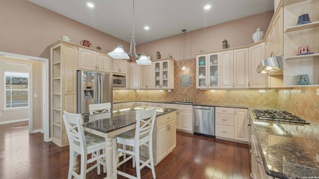 2263 Stratford Grace, New Braunfels, TX 78130