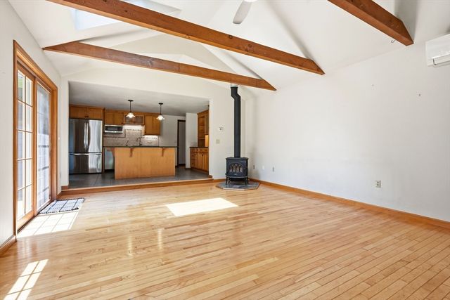 590 Middle St., Amherst, MA 01002