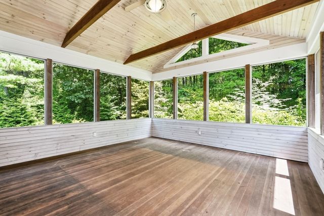 590 Middle St., Amherst, MA 01002
