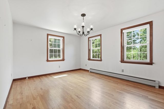 590 Middle St., Amherst, MA 01002