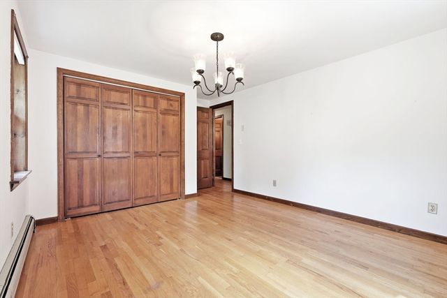 590 Middle St., Amherst, MA 01002