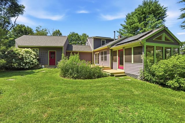 590 Middle St., Amherst, MA 01002