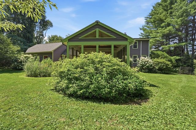 590 Middle St., Amherst, MA 01002