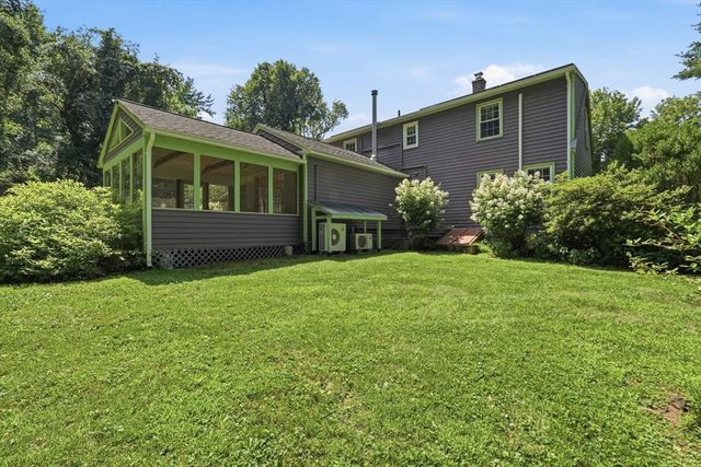 590 Middle St., Amherst, MA 01002