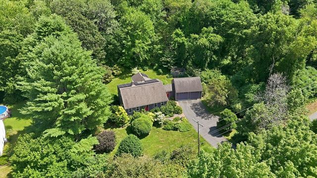 590 Middle St., Amherst, MA 01002