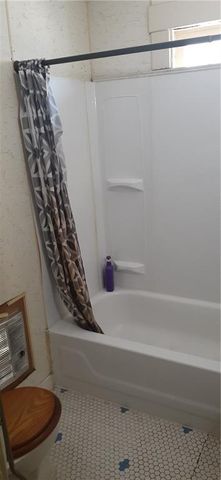 210 W 5th Street, Pittsburg, KS 66762