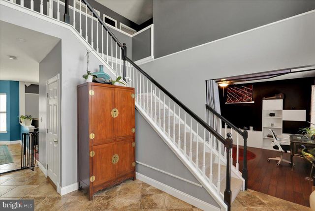 22 SHELLY DR, Reading, PA 19608