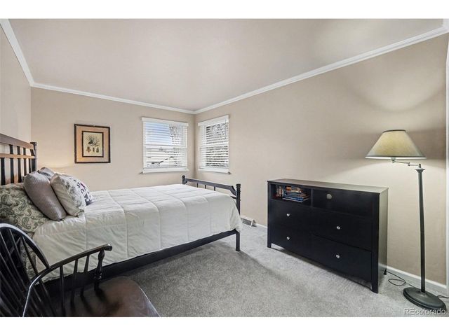 7936 S Niagara Ct, Centennial, CO 80112