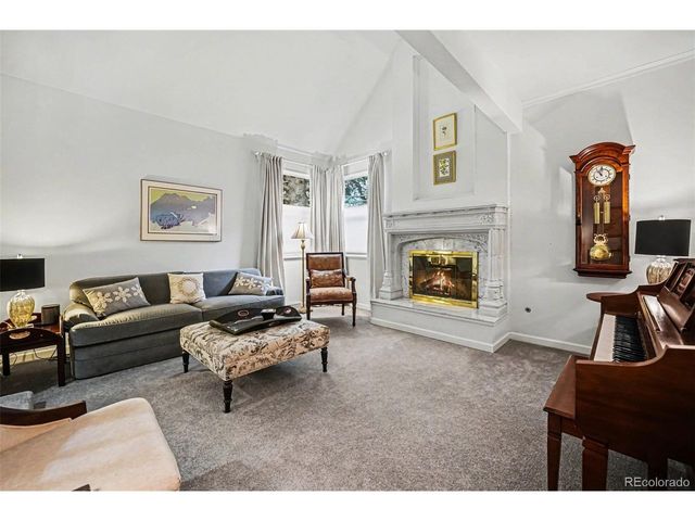 7936 S Niagara Ct, Centennial, CO 80112