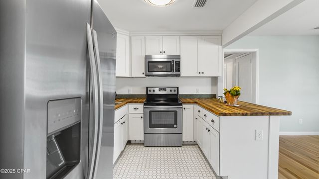 208 N Macarthur Avenue, Panama City, FL 32401