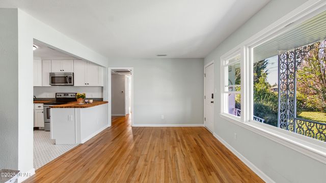 208 N Macarthur Avenue, Panama City, FL 32401