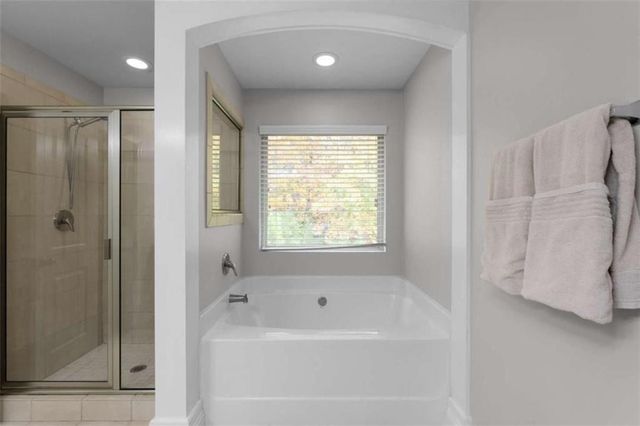 4142 Woodland Park Drive SW, Atlanta, GA 30331