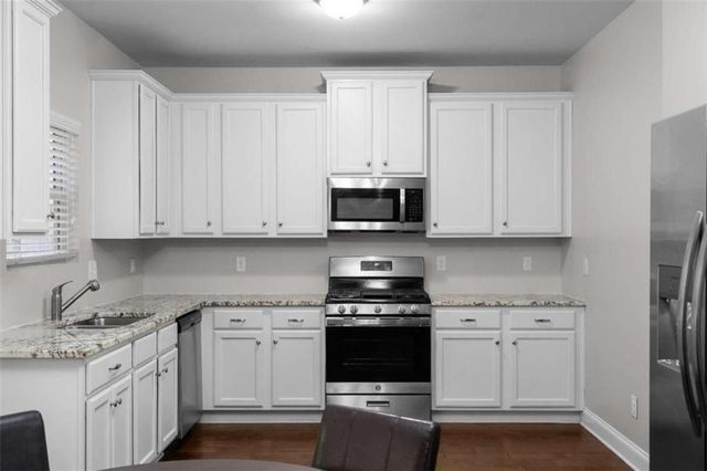 4142 Woodland Park Drive SW, Atlanta, GA 30331