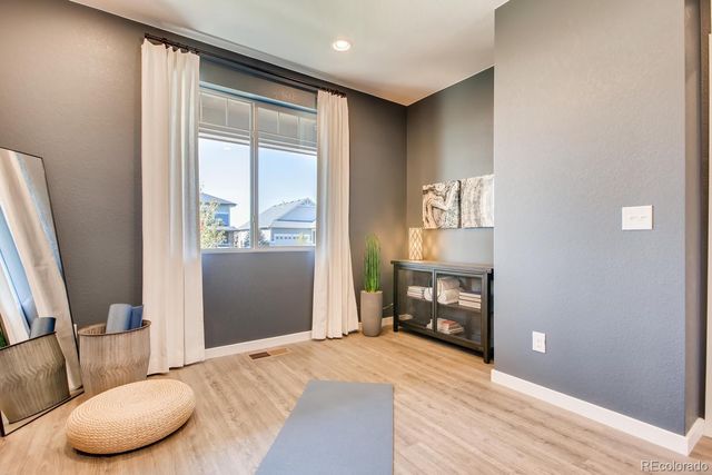 46435 Heritage Avenue, Bennett, CO 80102
