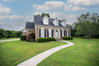 106 Rosewood Ct, Smyrna, TN 37167